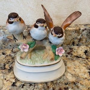 Towle "April Love" Fine Porcelain Spring 3 Bird Fi